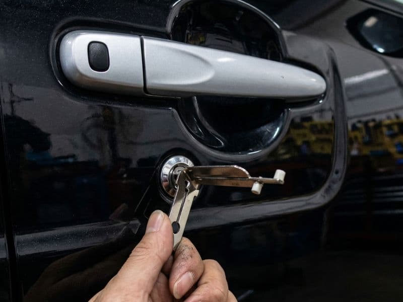 車の鍵トラブル対応